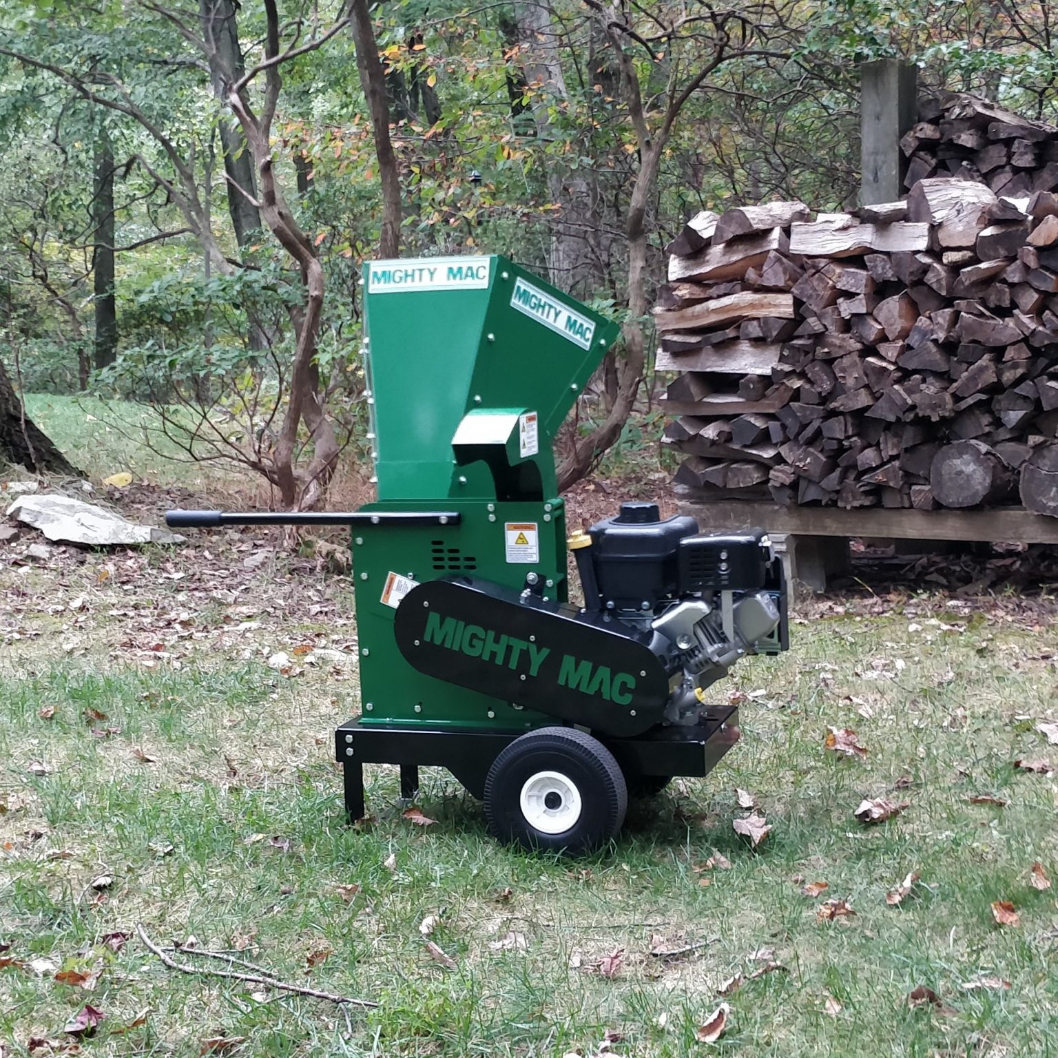 Mighty Mac Wood Chipper, Briggs and Stratton Wood Chipper, WC375 Model